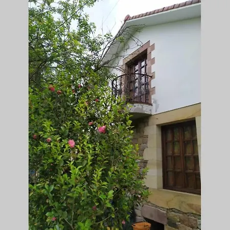 بيت للعطل Casa Lindes De , Cantabria